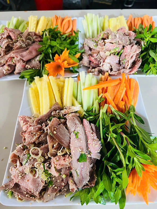 đặt tiệc buffet Đống Đa
