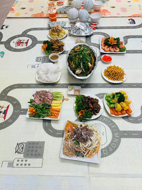 đặt tiệc buffet Ô Chợ Dừa