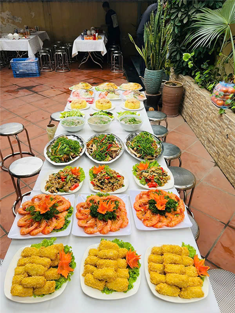 Ảnh đặt cỗ chung cư ở Văn Chương