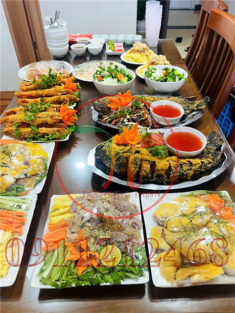 Ảnh đặt cỗ 49 ngày ở Thổ Quan