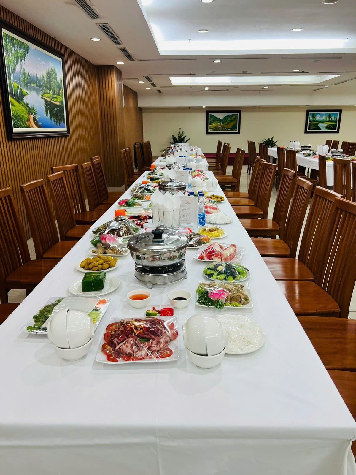 đặt cỗ trung thu ở Cát Linh